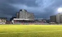 دعوای استقلال و نساجی به خاطر یک مشت چمن!