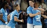 ناپولی جنگ قهرمانی را از یاران طارمی برد