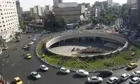 تصویر نصب شده در میدان مهم تهران جلب توجه کرد