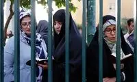 تصویری که از چند مادر نگران در تهران وایرال شد