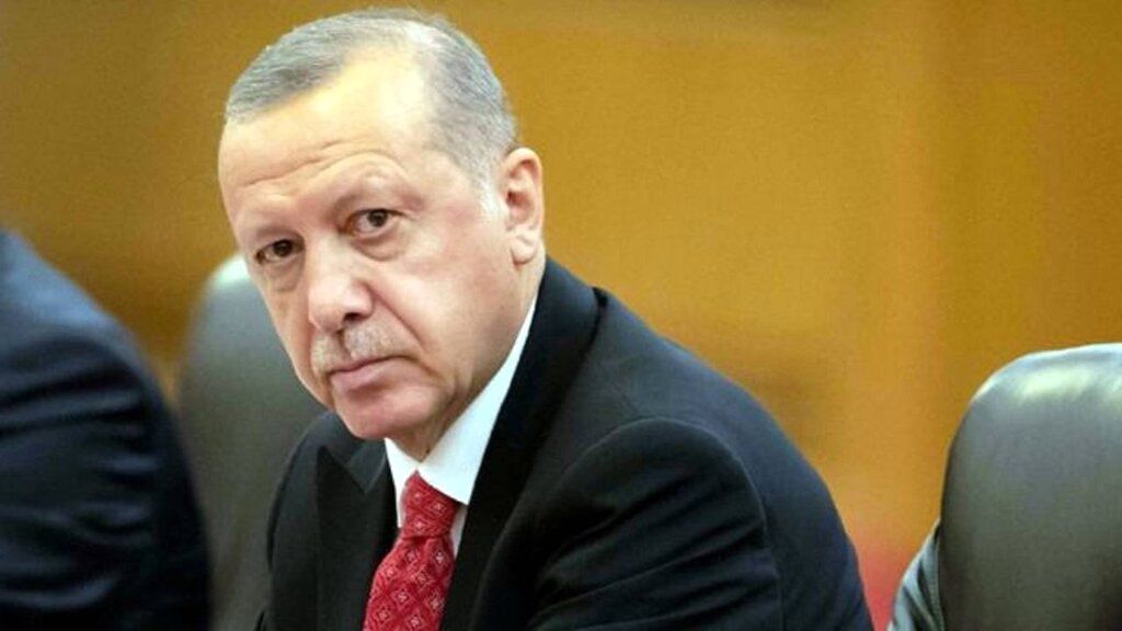 لازم باشد ترکیه با اتحادیه اروپا قطع رابطه می‌کند