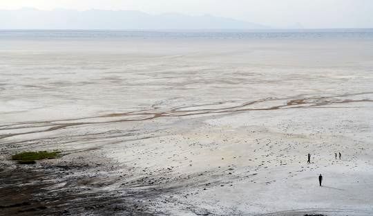 شایعه نیت شوم چینی‌ها درباره دریاچه ارومیه