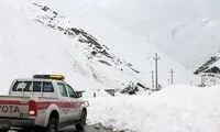 سقوط بهمن در جاده چالوس و نجات ۱۵ خودرو 