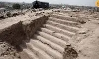 تصاویری دیدنی از کشف مومیایی‌ها و پله‌های باستانی 3500 ساله