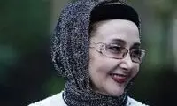 «کتایون ریاحی» در آغوش «حمیده خیرآبادی» در پشت‌صحنه «پدرسالار»