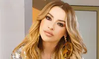 میکاپ خارق‌العاده و زیبای حادیثه در کنسرت آخرش