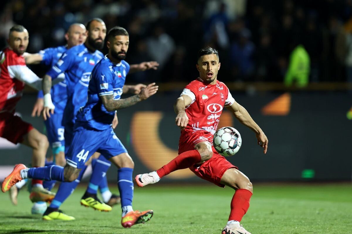   مورد عجیب علی علیپور و پیشنهاد نجومی استقلال! 