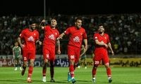 جام قهرمانی روی لوگوی تراکتور افتاد
