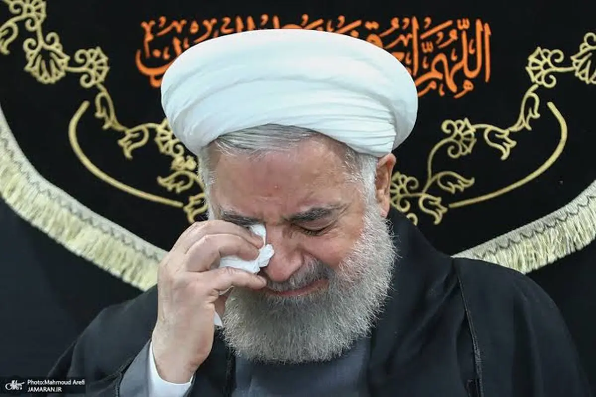 حسن روحانی در دادگاه خیابانی محاکمه شد