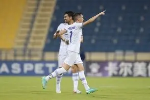 کل کل شبانه باشگاه استقلال با پرسپولیس