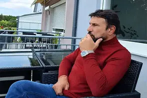 بیژن مرتضوی: خبر برگشتم به ایران دروغ است