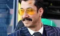 عکس جذاب بهرام افشاری با یک تم مشکی