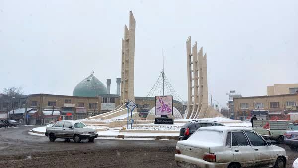 تصاویر زیبا و دل‌انگیز از بارش برف در زنجان