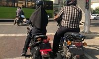 برخورد جالب راننده وانتی با یک موتورسوار زن وایرال شد