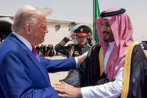 شیوه خداحافظی ترامپ از بن‌سلمان سوژه شد