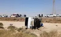 انحراف مینی‌بوس در جاده آبادان به ماهشهر 