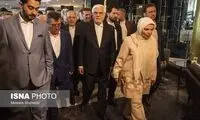 پوشش همسر عارف در یک مراسم مورد توجه قرار گرفت