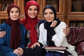 تیپ ساحلی فرشته سریال لیسانسه‌ها در کیش 