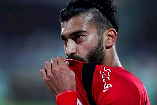 بمب استقلال روی سر هواداران پرسپولیس خراب شد