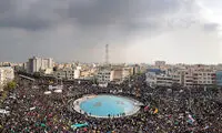 از جدیدترین دیوارنگاره میدان انقلاب رونمایی شد
