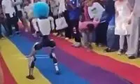 ربات انسان‌نما در اجرای زنده به کودک حمله کرد 