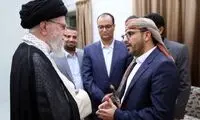 دیدار صمیمانه سخنگوی انصارالله یمن با رهبر انقلاب