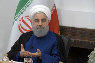 طعنه تند روحانی به وعده‌های انتخاباتی رئیسی 