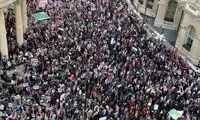 تجمع عجیب و غریب در لندن، حواس جهان را جلب کرد