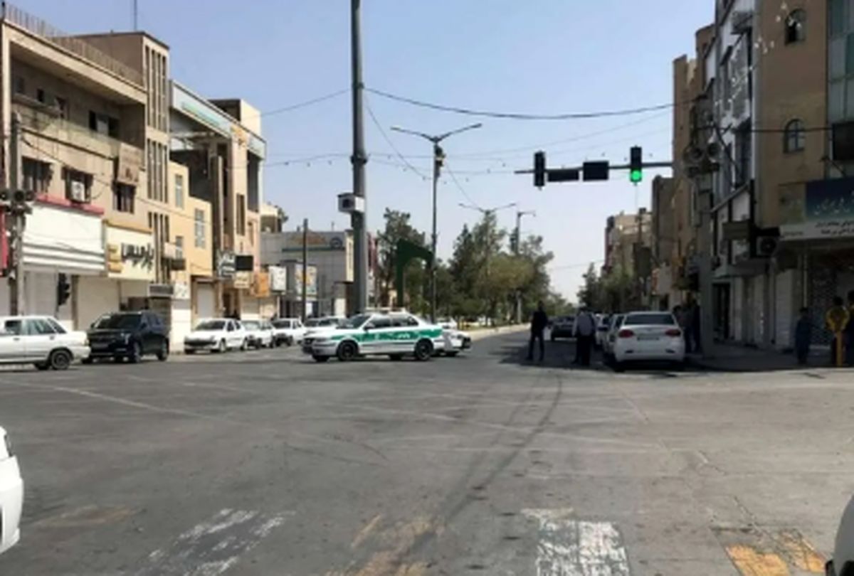 اولین تصاویر از آغاز حمله به دادگستری زاهدان