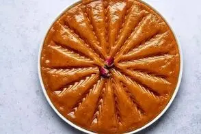 حلوای کاراملی؛ خوش‌رنگ و مجلسی با یک دستور ساده