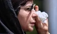 چند چهره مشهور در لباس مشکی در یک مراسم عزا