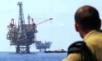 متلک یک روزنامه؛ گاز کم مصرف کنیم تا صادر کنید؟