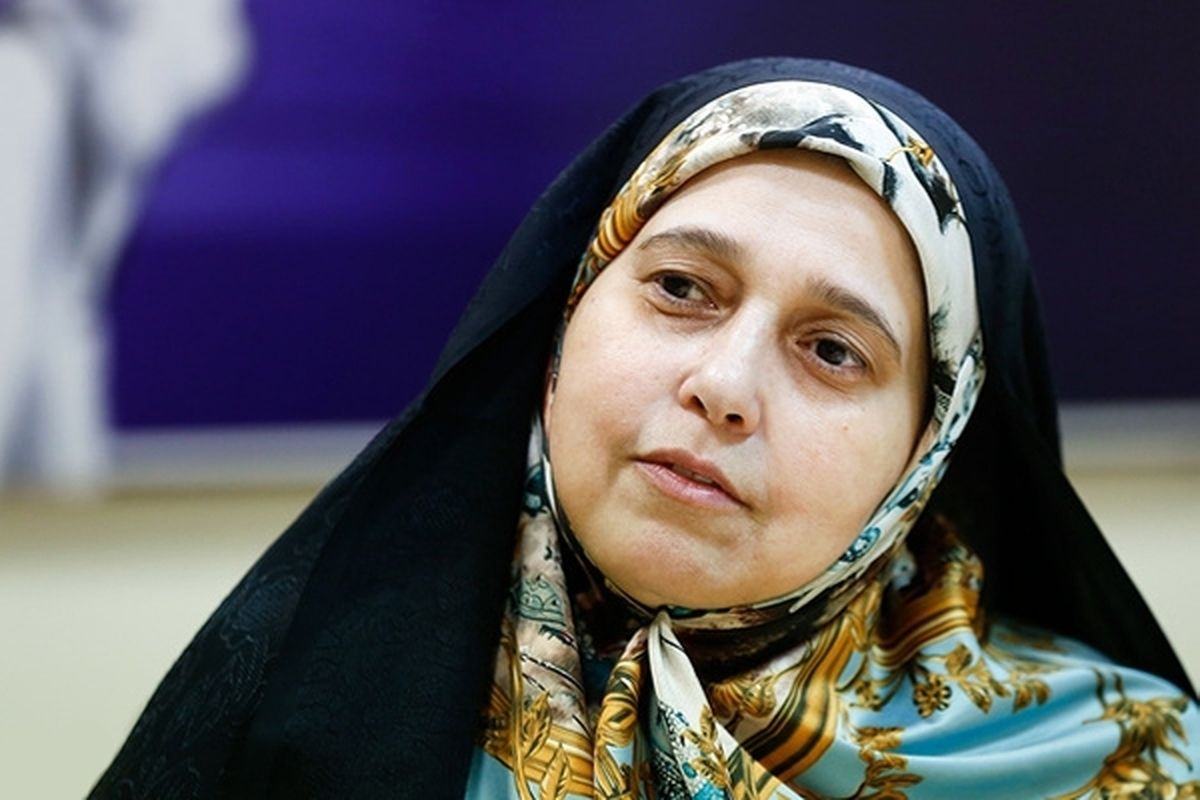 ممنوعیت فعالیت رسانه‌ای برای زن سیاستمدار ایرانی