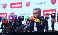 سرمربی پرسپولیس از ایران رفتنی شد