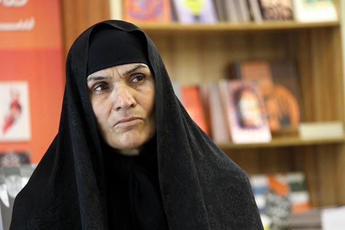   دختر ۱۸ ساله ایرانی سرباز عراقی را با تبر کشت 