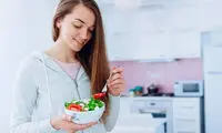 اگر ریزش مو دارید، کمبود این مواد غذایی را بررسی کنید