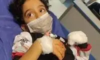 کودک معروف حادثه شاهچراغ در بیت رهبری 
