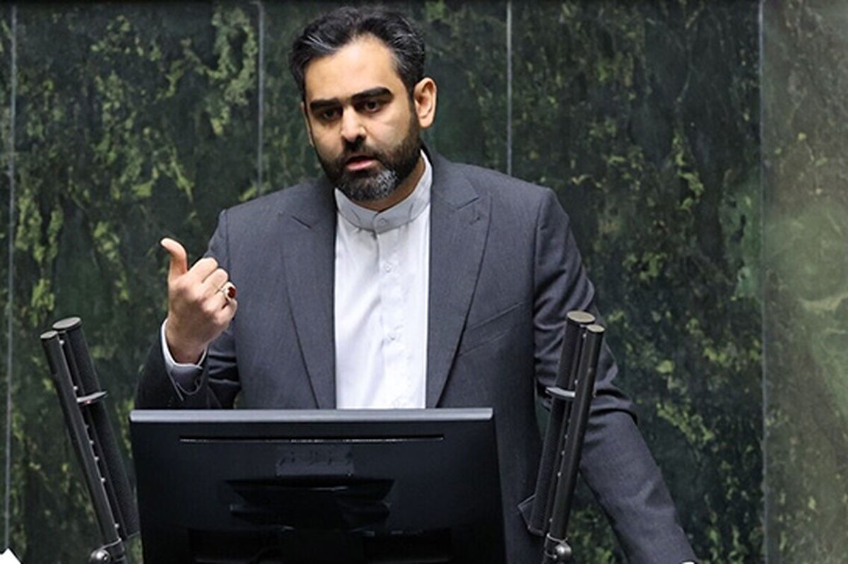 ثابتی خطاب به معاون پزشکیان: با ۵۰ میلیارد می‌خواهید برزیل رو بخرید؟