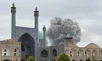 کاشی‌های «مسجد جامع عباسی» بر اثر موج حمله فرو ریخت
