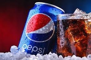 تصویر زیرخاکی از افتتاح خط تولید پپسی در تهران