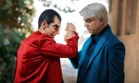 عکس تماشاییِ اجل معلق و شیطانِ رجیم در یک قاب!