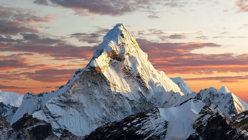 آیا اورست واقعا بلندترین قلۀ دنیاست؟