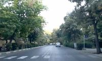 بنر متفاوت آغاز سال تحصیلی توجه مردم را جلب کرد
