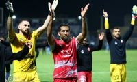 بازیکن پرسپولیس خودش را در رختکن حبس کرد