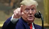 ترامپ اولین دستور حمله هوایی خود را صادر کرد