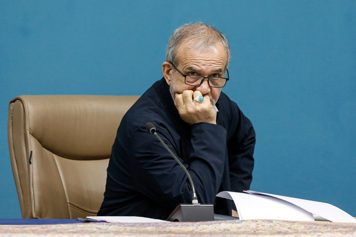 سخنرانی پزشکیان صدای اعتراض نمایندگان را درآورد