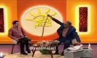رویارویی مجری یزدی با مار کبری در برنامه زنده