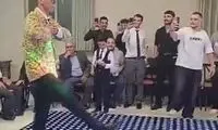 برای پایان سربازی این جوان، جشنی در حد عروسی گرفتند!