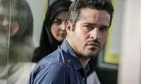 ژست بامزه‌ی بازیگر سریال پوست شیر با دخترش