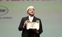 غافلگیری اشکبار جان تراولتا در کن